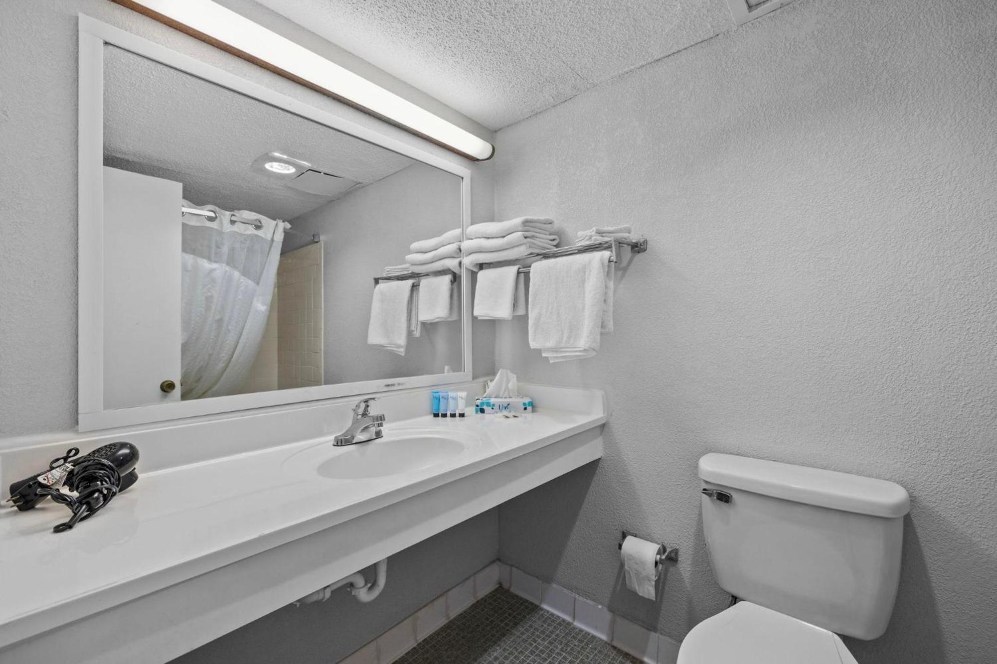 Oasis Hotel North Myrtle Beach Bagian luar foto